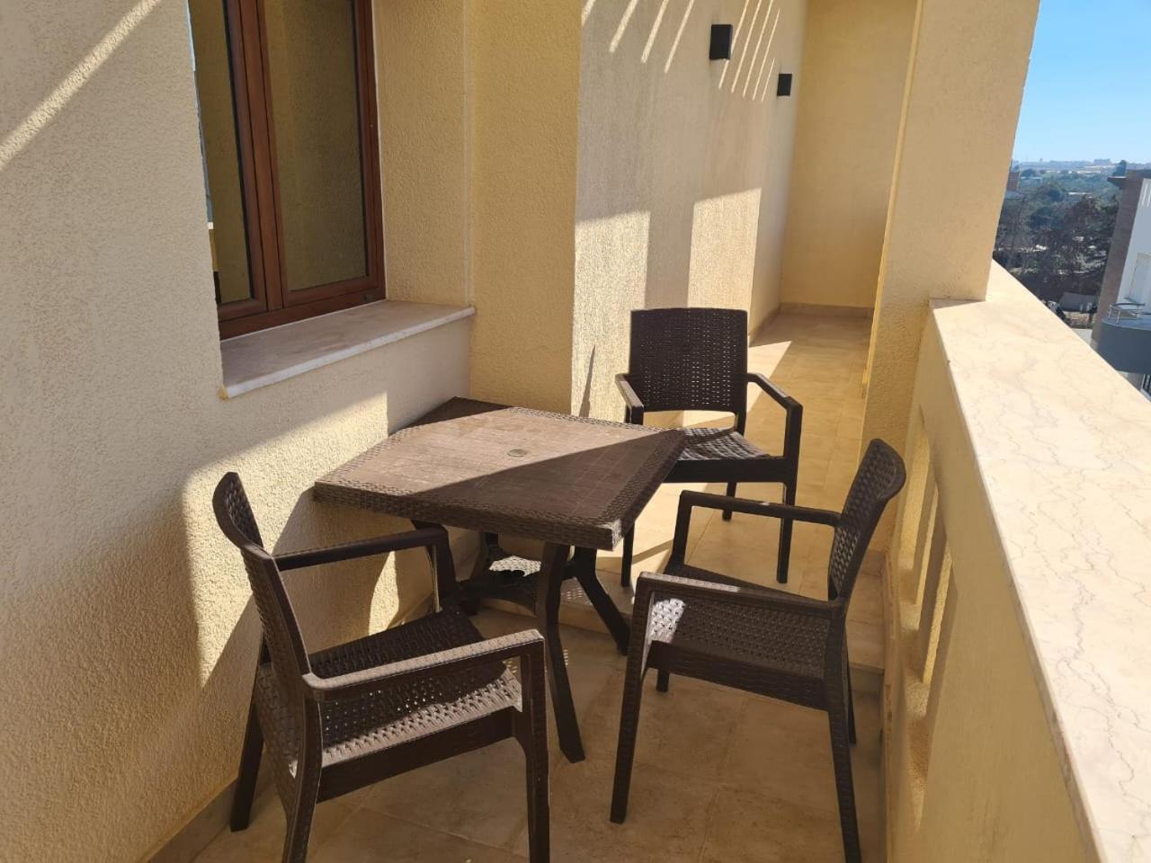 Mahdia - Baghdadi - Laourient Apartments, Restaurant, Cafe Екстер'єр фото