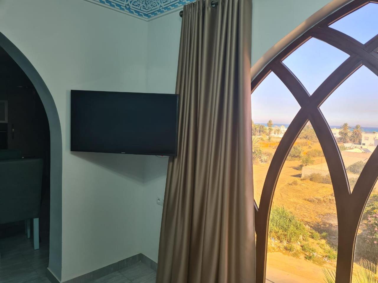 Mahdia - Baghdadi - Laourient Apartments, Restaurant, Cafe Екстер'єр фото