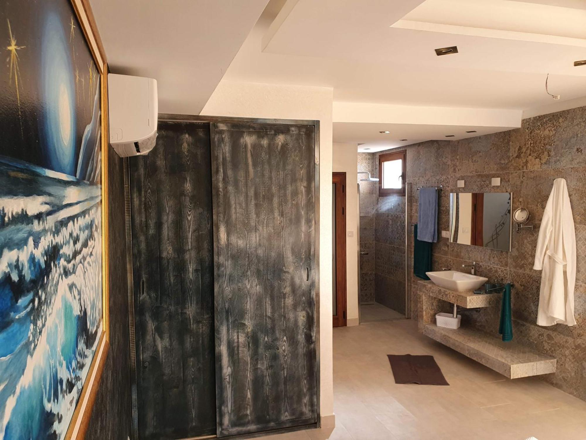 Mahdia - Baghdadi - Laourient Apartments, Restaurant, Cafe Номер фото